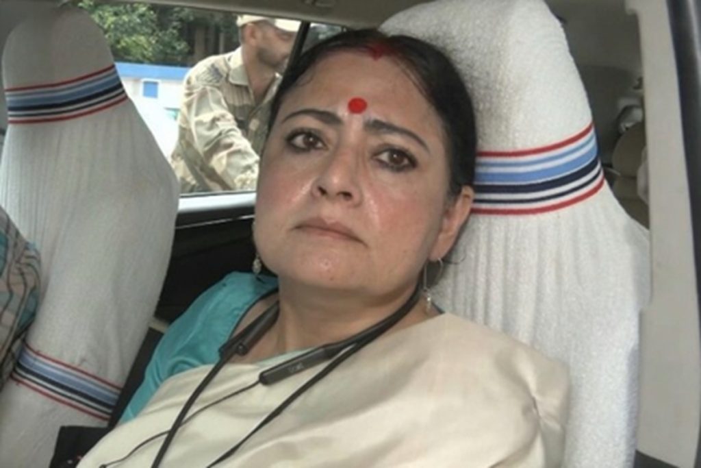 अग्निमित्रा पॉल का राहुल गांधी पर हमला, महिला विकास विरोधी बताया!