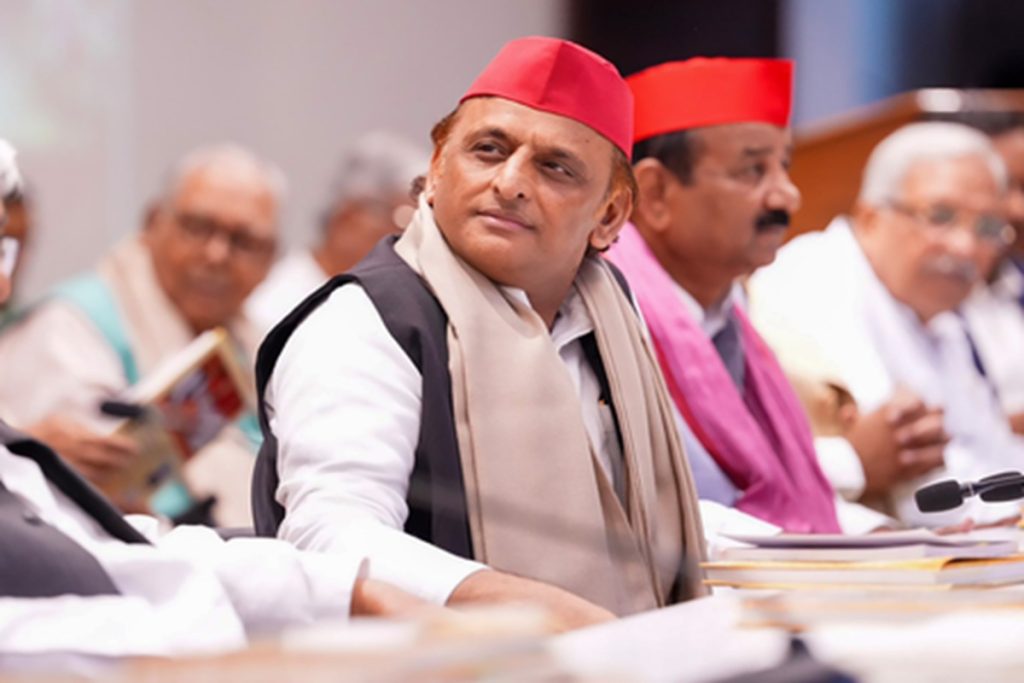 अखिलेश के चवन्नी बयान पर भाजपा का हमला, अहंकार चरम पर पहुंचा!