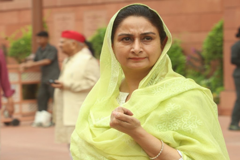 भगवंत मान की पत्नी पर आरोपों से हरसिमरत कौर का हमला, बोलीं- 5 सितंबर को पूछूंगी!