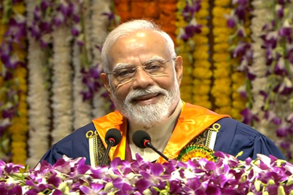 ‘मैं तो बाबा बागेश्वर नहीं हूं’, आईआईटी दिल्ली के छात्रों से बोले पीएम मोदी!