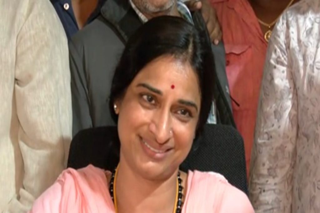 माधवी लता बोलीं, मजहब बांटने वाले मुसलमान नहीं, आत्मघाती आतंकवादी हैं!