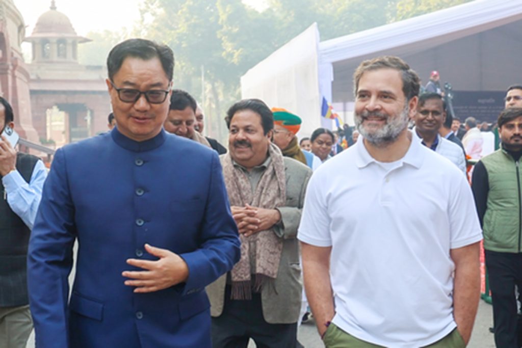 रिजिजू बोले- राहुल गांधी को महिला आरक्षण विधेयक समर्थन में दिक्कत नहीं होनी चाहिए!