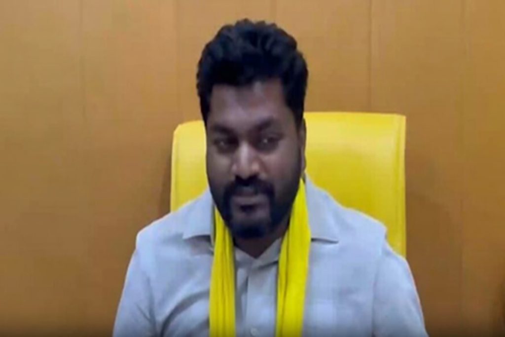 पिस्टल धमकी मामले में अरविंद राजभर ने अखिलेश से जवाब मांगा!