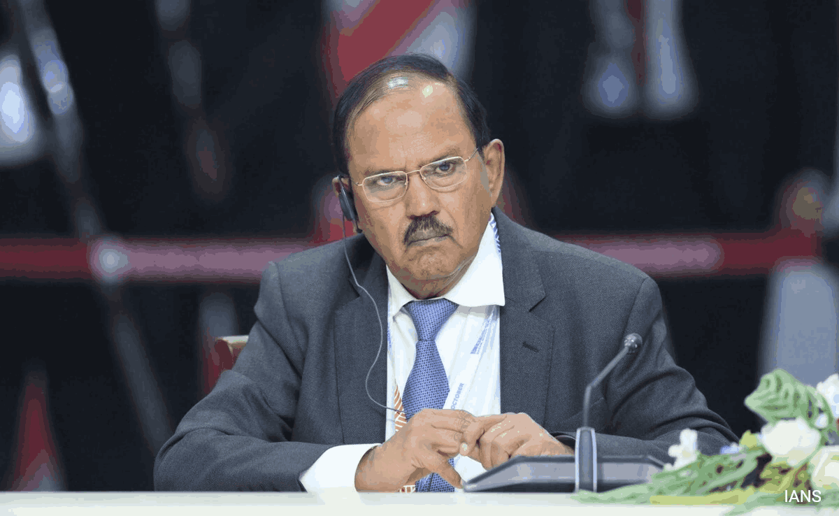 भारत-चीन तणाव के बीच बीजिंग पहुंचेंगे अजित डोभाल