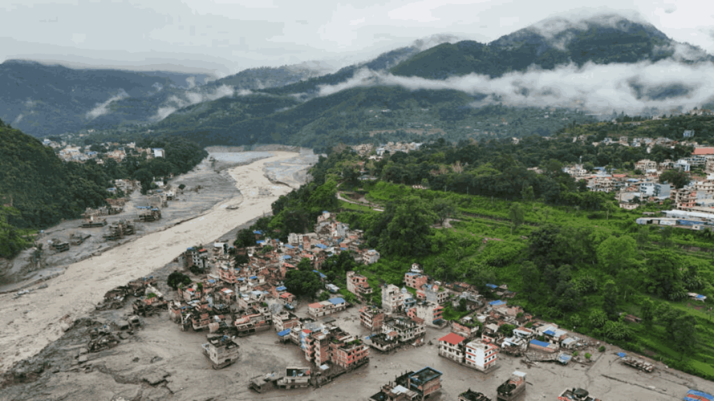 ‘चीन ने ग्लेशियर के बारे में जानकारी नहीं दी’