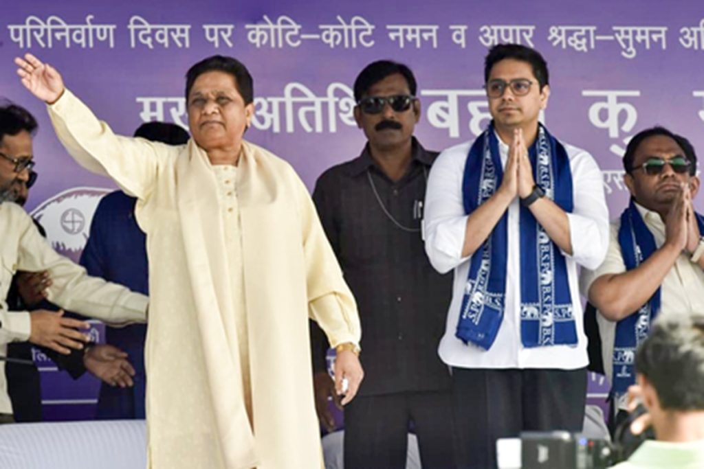 मायावती का बड़ा बयान, अशोक सिद्धार्थ संन्यास लें, आकाश पर विचार! 