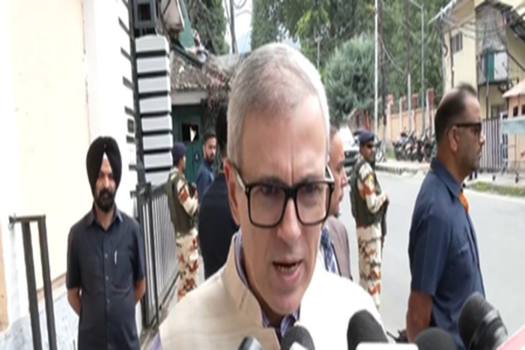 हमारी विदेश नीति को दूसरे देशों के सर्टिफिकेट की जरूरत नहीं : उमर अब्दुल्ला!