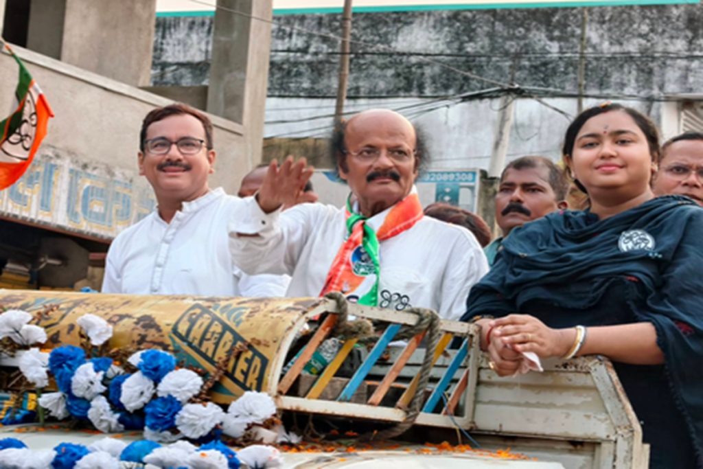 ममता को झटका, रेजीनगर उम्मीदवार रबीउल आलम चौधरी ने नामांकन वापस लिया!