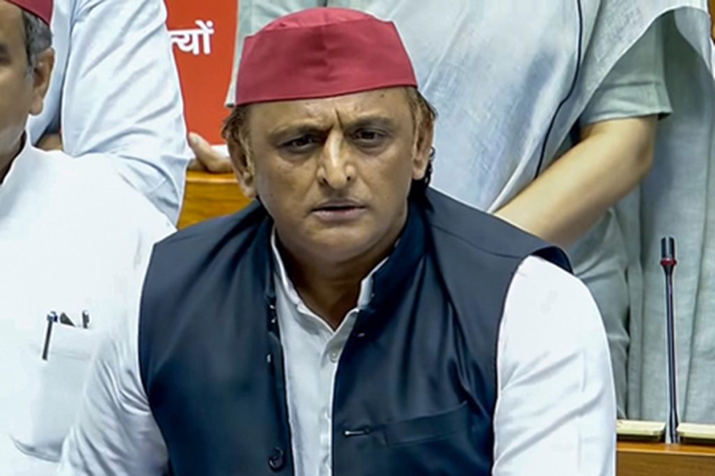 दूसरे धर्म की आस्था से खिलवाड़ करने वाले सनातनी नहीं हो सकते: अखिलेश यादव!
