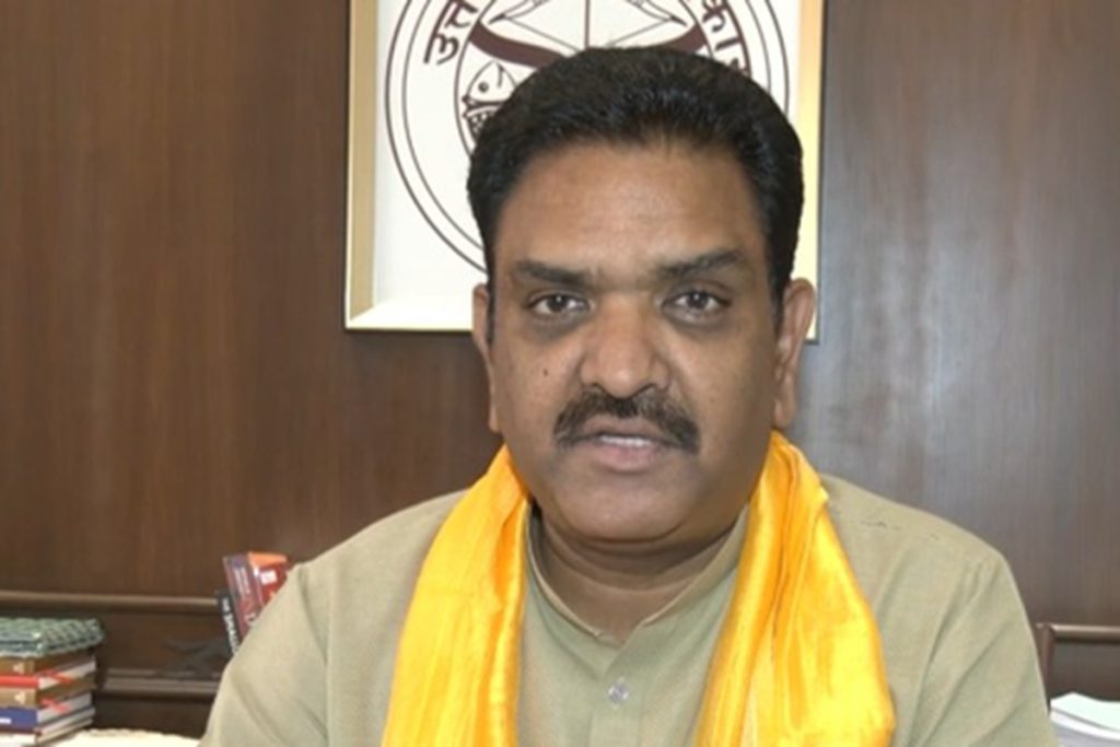 असीम अरुण का अखिलेश पर हमला, पीडीए को बताया सत्ता पाने की सीढ़ी!