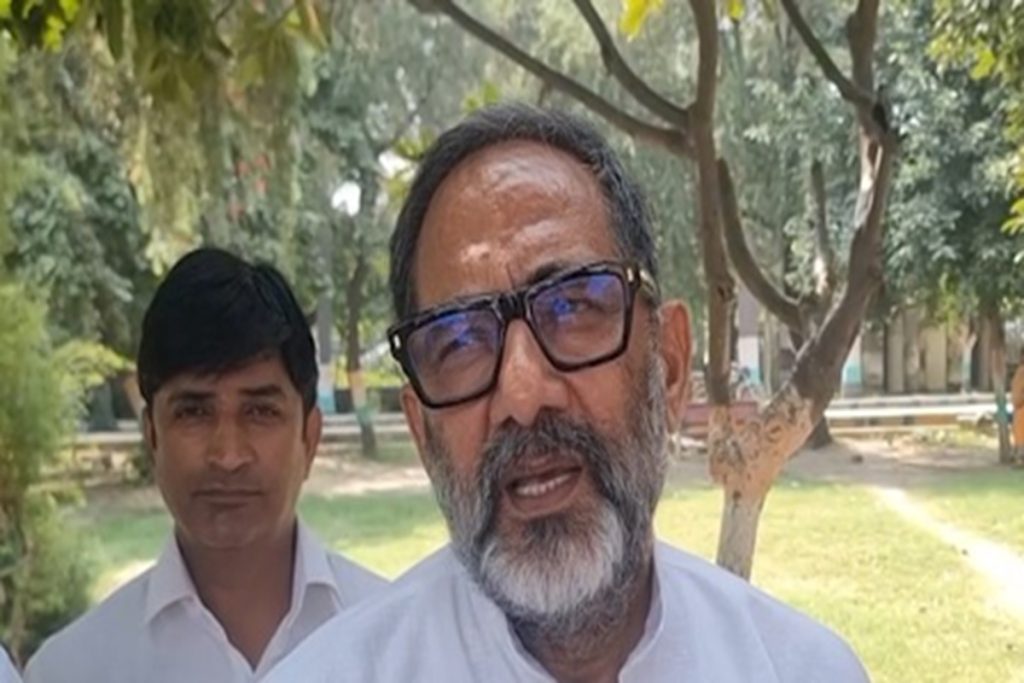 सनातन धर्म टिप्पणी पर सपा प्रवक्ता भाटी के खिलाफ मुकदमा दर्ज, बर्खास्तगी की मांग!