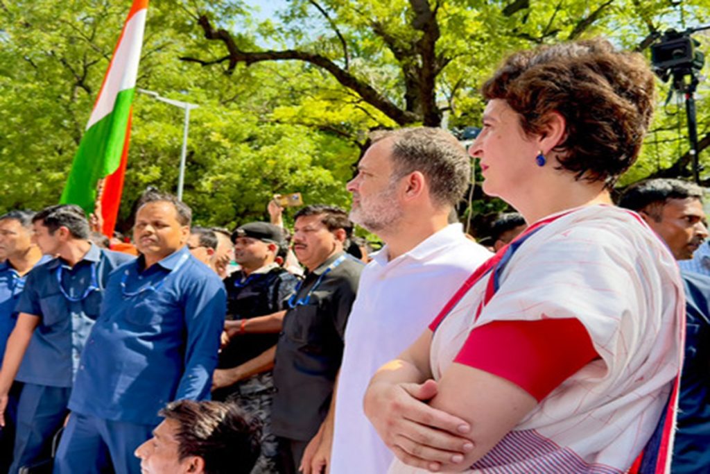इंडी गठबंधन का चुनाव आयोग विरोध मार्च, ज्ञानेश कुमार हटाने की मांग!
