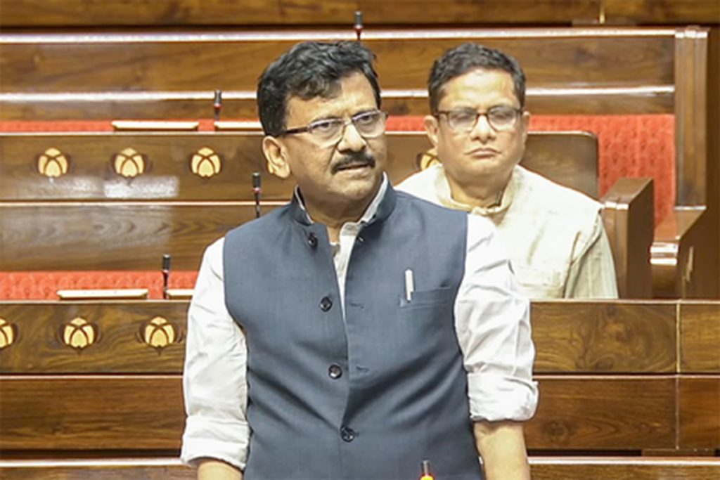 संजय राउत के पोस्ट पर सियासी घमासान, भाजपा-शिवसेना ने घेरा!