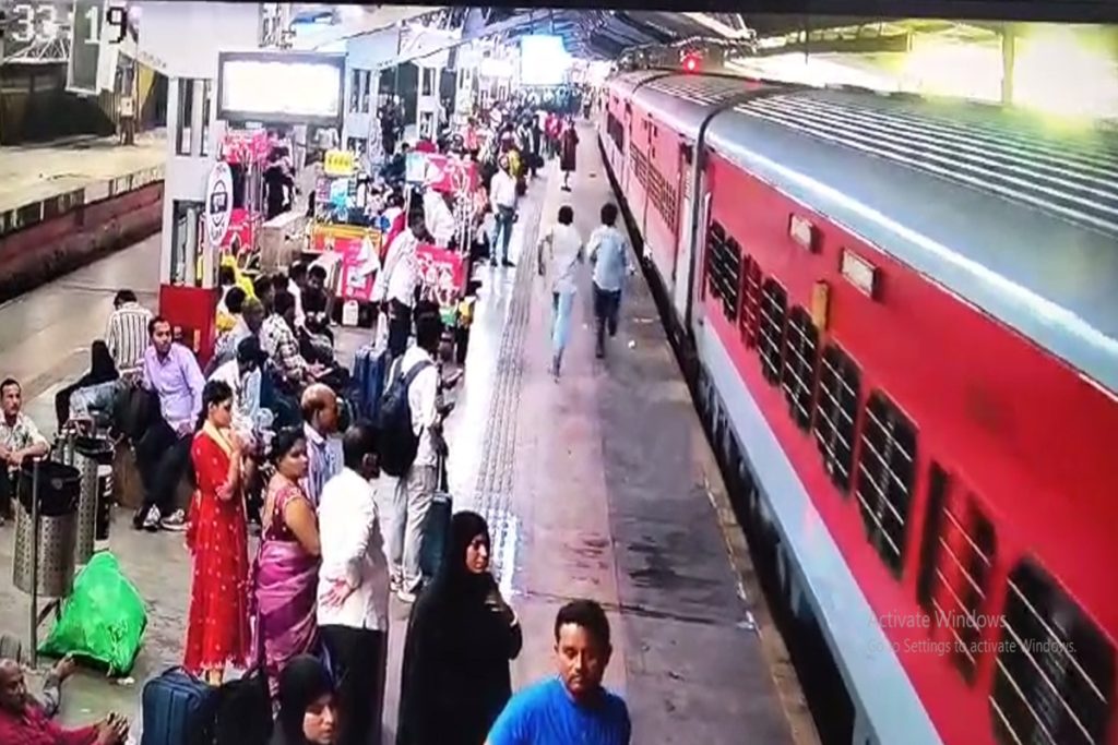 टाइगर श्रॉफ फायरिंग केस: कोटा स्टेशन पर दो युवक और नाबालिग हिरासत में!