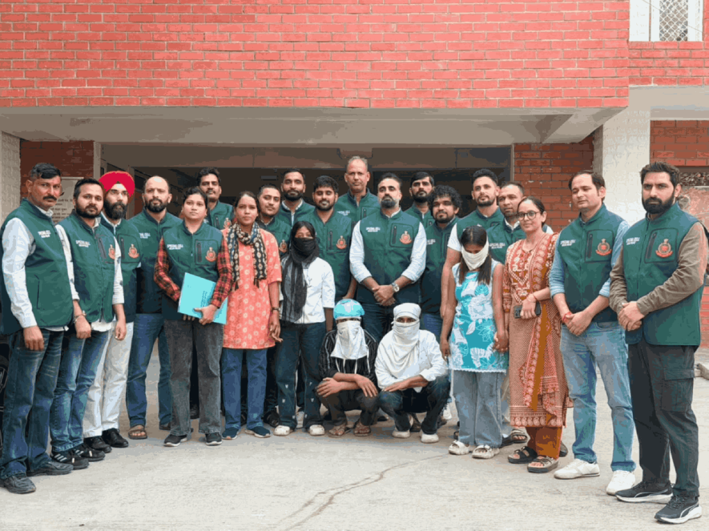 टाइगर श्रॉफ केस में दो युवतियों समेत 4 गिरफ्तार